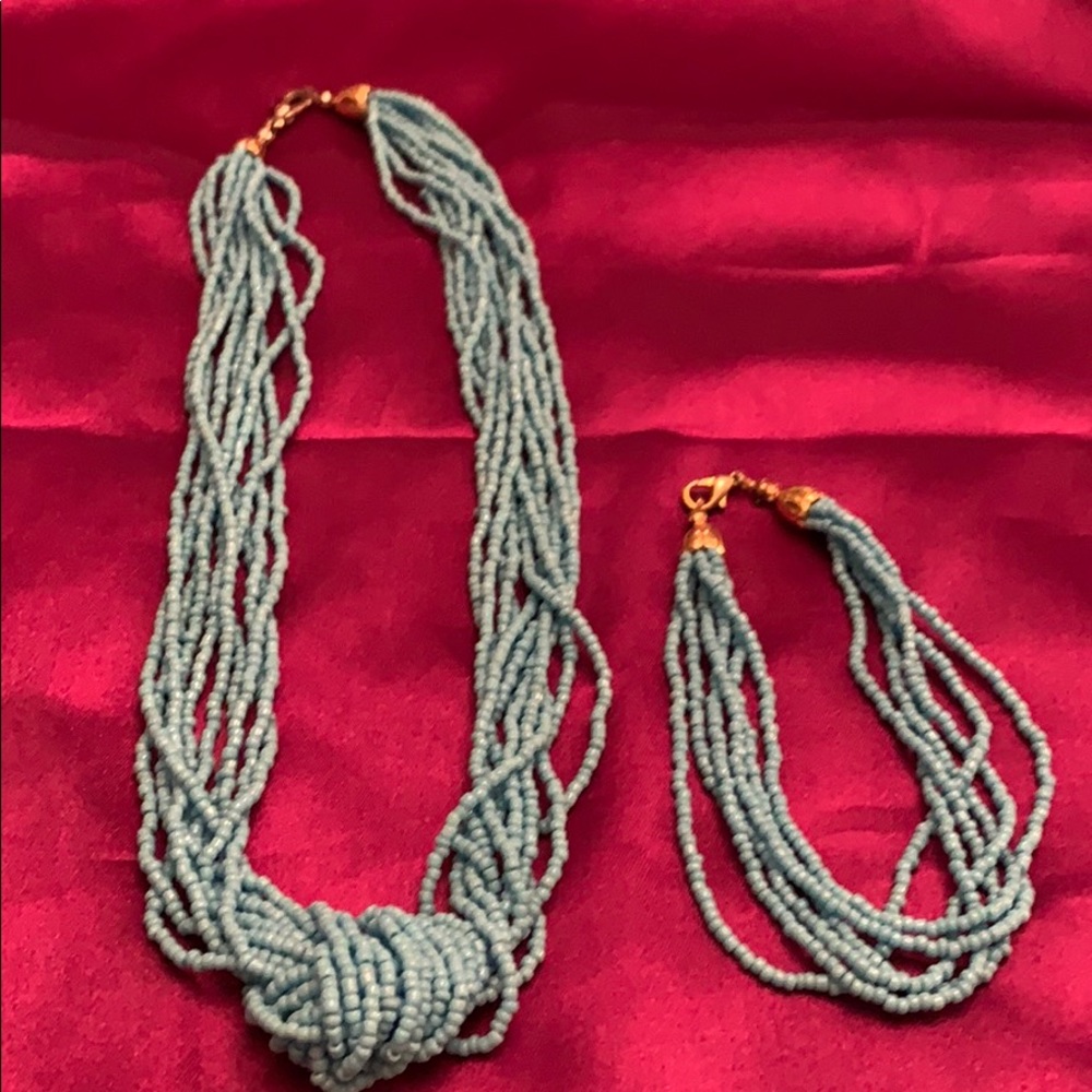 Beautiful Beaded Knot Necklace W/Matching Bracelet